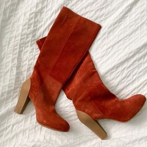 👢 GEOX Italian made tall boot